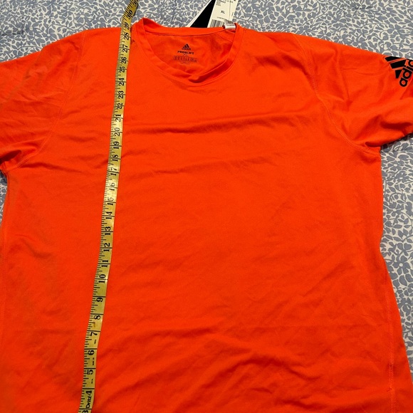 Adidas Free Lift Climalite Men’s Orange Shirt NWT XL - Picture 7 of 7